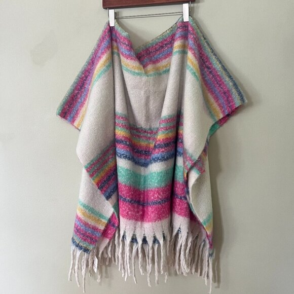 Free People Blanket Fringe Stripe Ultra Soft Boho Throw $78 NWT Tassel Cozy - Picture 1 of 7